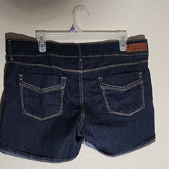 Levis Jean Shorts Womens Misses Size 16 Denizen - Picture 1 of 9